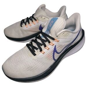 Nike Women's Size 7 White Air Zoom Pegasus Running Shoes Sneakers DH4072-006